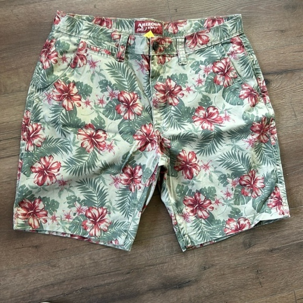 Arizona Jeans Shorts !! Size 36